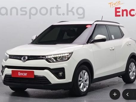 SsangYong Tivoli, 2020 — photo 1