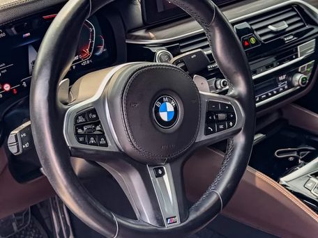 BMW 5 серии, 2020 — 照片 6