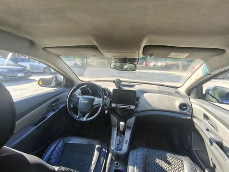 Chevrolet Cruze, 2010 — photo 6