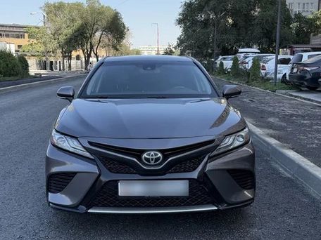 Toyota Camry, 2018 — фото 2