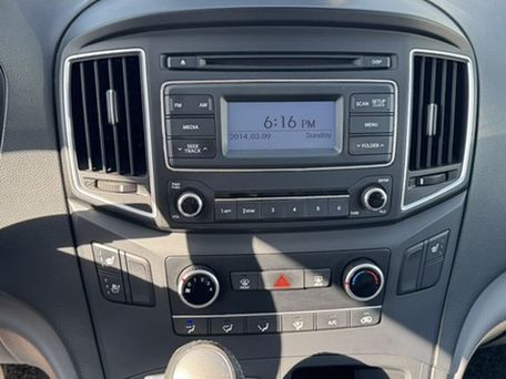Hyundai H-1, 2019 — photo 15