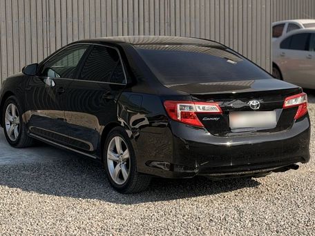 Toyota Camry, 2012 — 照片 3