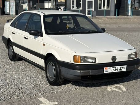 Volkswagen Passat, 1991 — фото 1