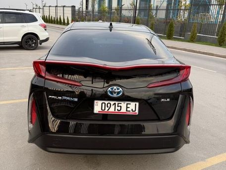 Toyota Prius, 2020 — фото 9