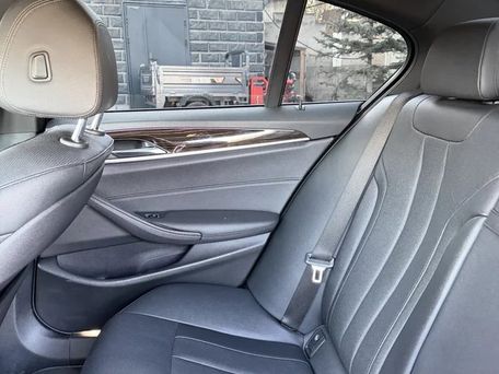 BMW 5 серии, 2021 — photo 7
