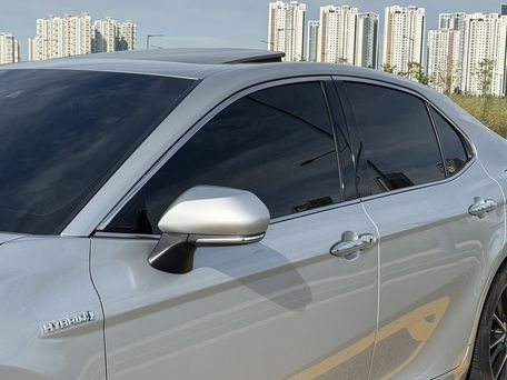 Toyota Camry, 2021 — фото 11