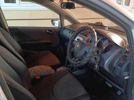 Honda Fit, 2003 — photo 3
