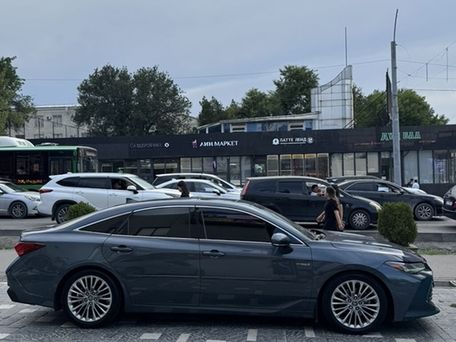 Toyota Avalon, 2019 — сүрөт 1