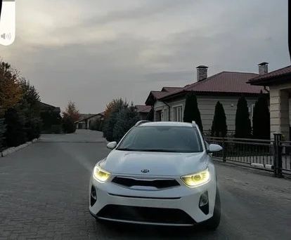 Kia Stonic, 2019 — photo 8