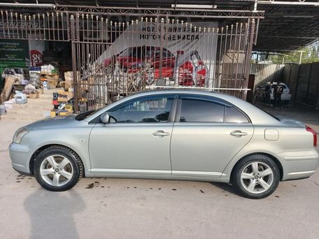 Toyota Avensis, 2004 — сүрөт 1