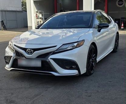 Toyota Camry, 2022 — фото 1