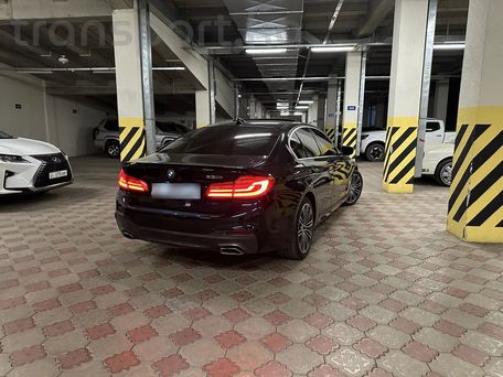 BMW 5 серии, 2018 — 照片 4