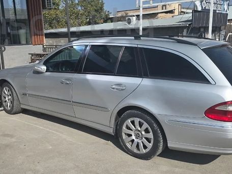 Mercedes-Benz E-Class, 2003 — photo 2