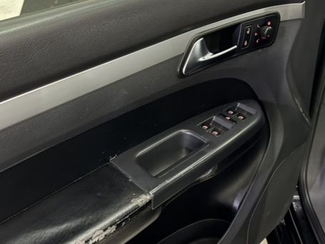 Volkswagen Touran, 2012 — 照片 9
