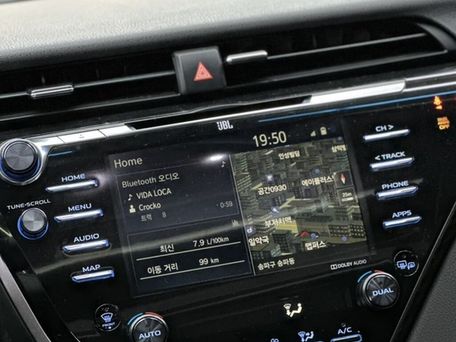 Toyota Camry, 2018 — photo 10