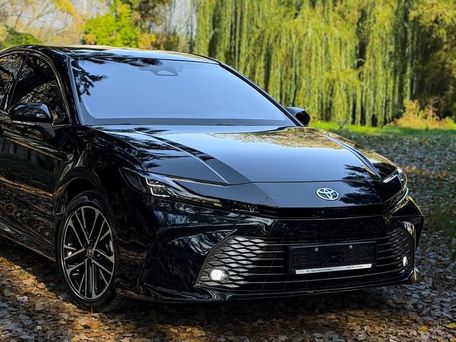 Toyota Camry, 2025 — 照片 4