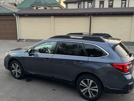 Subaru Outback, 2018 — фото 8