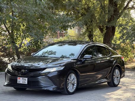 Toyota Camry, 2018 — фото 2