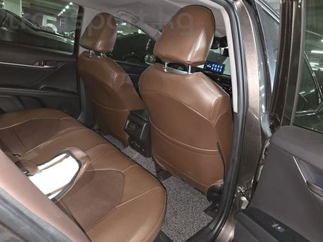 Toyota Camry, 2021 — 照片 8
