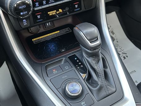 Toyota RAV4, 2019 — сүрөт 11