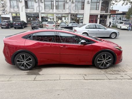 Toyota Prius, 2023 — 照片 2