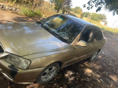 Hyundai Accent, 2005