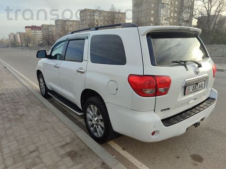 Toyota Sequoia, 2008 — сүрөт 13