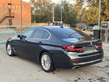 BMW 5 серии, 2021 — photo 6