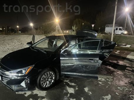 Hyundai Elantra, 2019 — photo 1