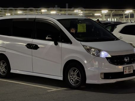 Honda Stepwgn, 2008 — photo 6