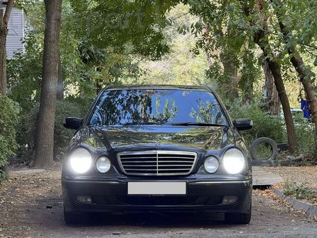 Mercedes-Benz E-Класс, 2000