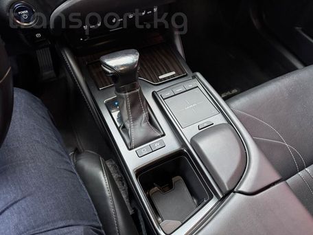 Lexus ES, 2018 — photo 15