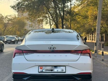 Hyundai Avante, 2020 — photo 3