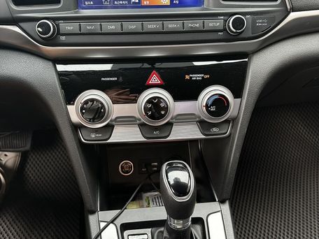 Hyundai Avante, 2019 — photo 17