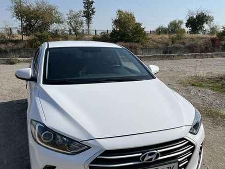Hyundai Avante, 2018 — сүрөт 12