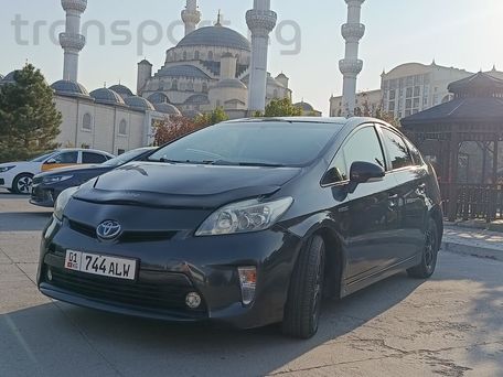Toyota Prius, 2013 — photo 1