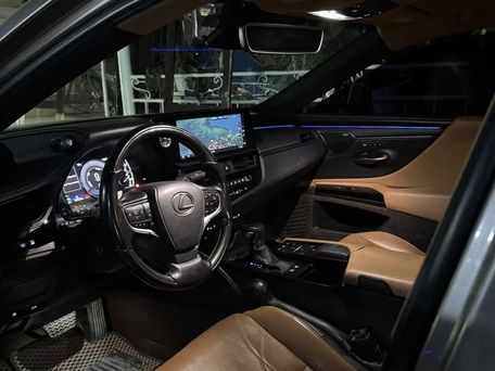 Lexus ES, 2022 — photo 4