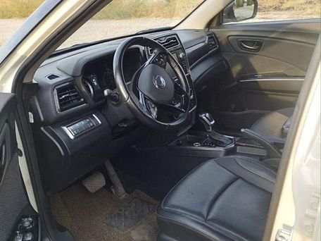 SsangYong Tivoli, 2020 — photo 4
