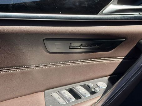 BMW 5 Series, 2021 — photo 18