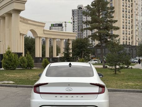 Hyundai Sonata, 2022 — сүрөт 16