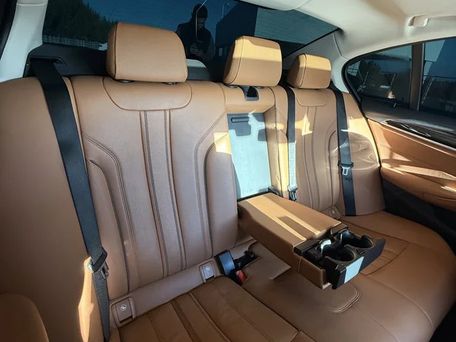 BMW 5 Series, 2020 — photo 10