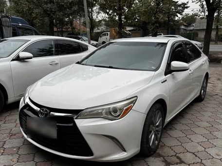 Toyota Camry, 2015