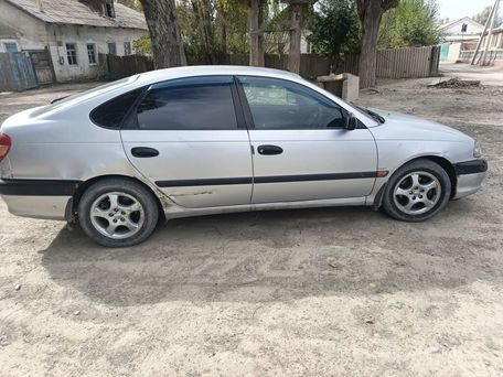 Toyota Avensis, 2002 — сүрөт 11