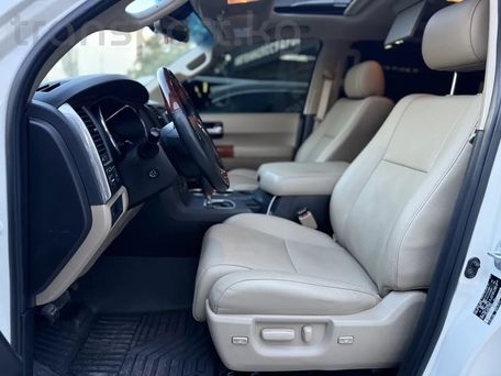 Toyota Sequoia, 2019 — photo 4