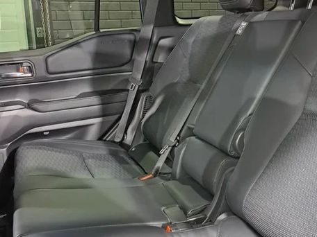 Toyota Land Cruiser Prado, 2024 — сүрөт 11