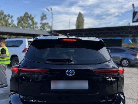 Toyota Highlander, 2023 — photo 6