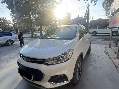 Chevrolet Trax, 2019 — 照片 2
