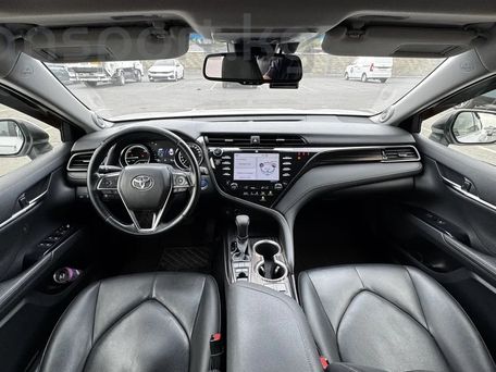 Toyota Camry, 2019 — фото 9
