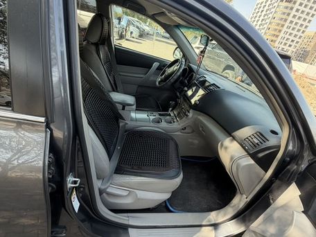 Toyota Highlander, 2011 — сүрөт 7