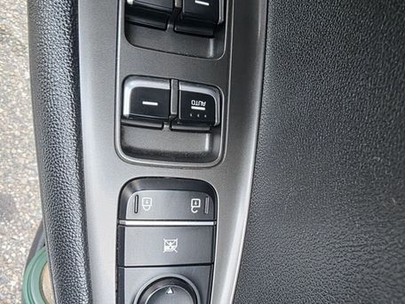 Kia K5, 2019 — photo 7